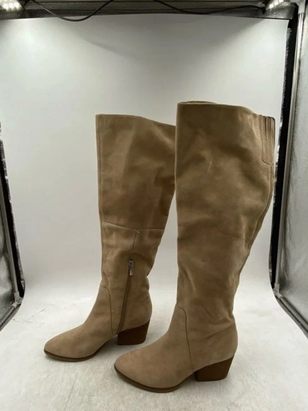 Vince Camuto Knee-High Tan Women Boots - US 8.5